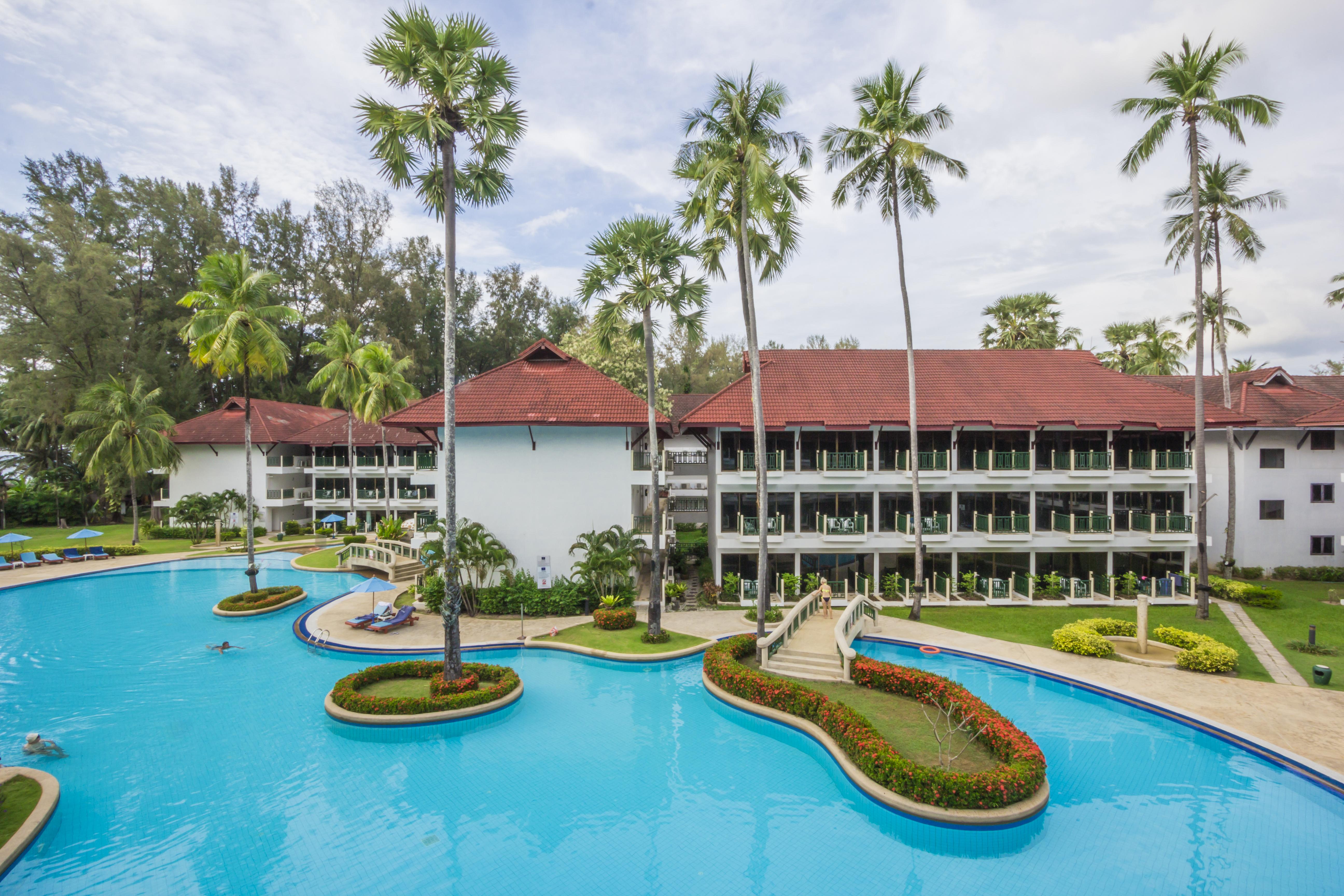 อโมรา บีช รีสอร์ท  หาดบางเทา ภายนอก รูปภาพ